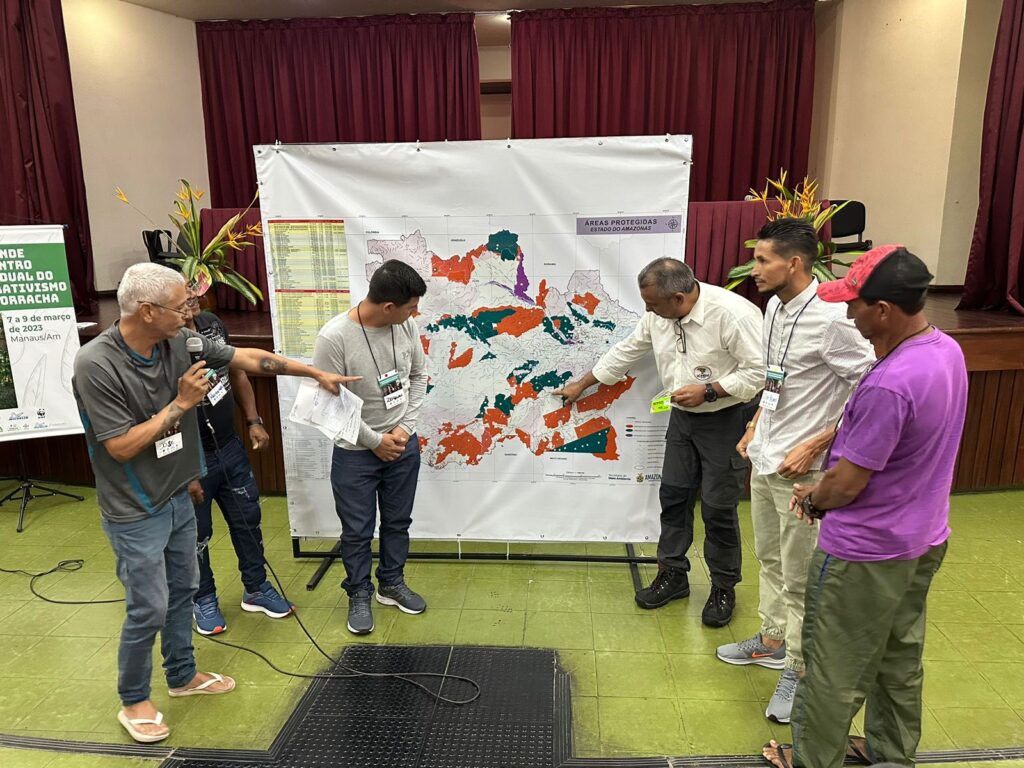 Produtores de borracha da BR-319 relatam conquistas e desafios do extrativismo na Amazônia 